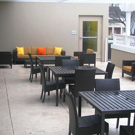 Courtyard By Marriott Alexandria Pentagon South Hotell Exteriör bild