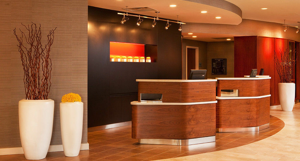 Courtyard By Marriott Alexandria Pentagon South Hotell Exteriör bild